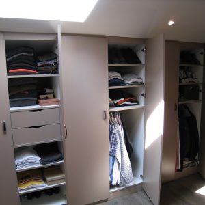 Sous-pentes-espace-placard-13