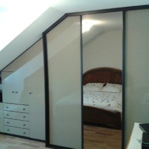 Sous-pentes-espace-placard-19