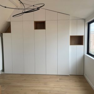 Sous-pentes-espace-placard-21