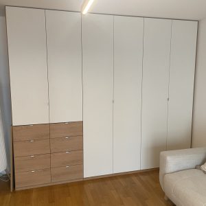 espace-placard-placard-portes-battantes